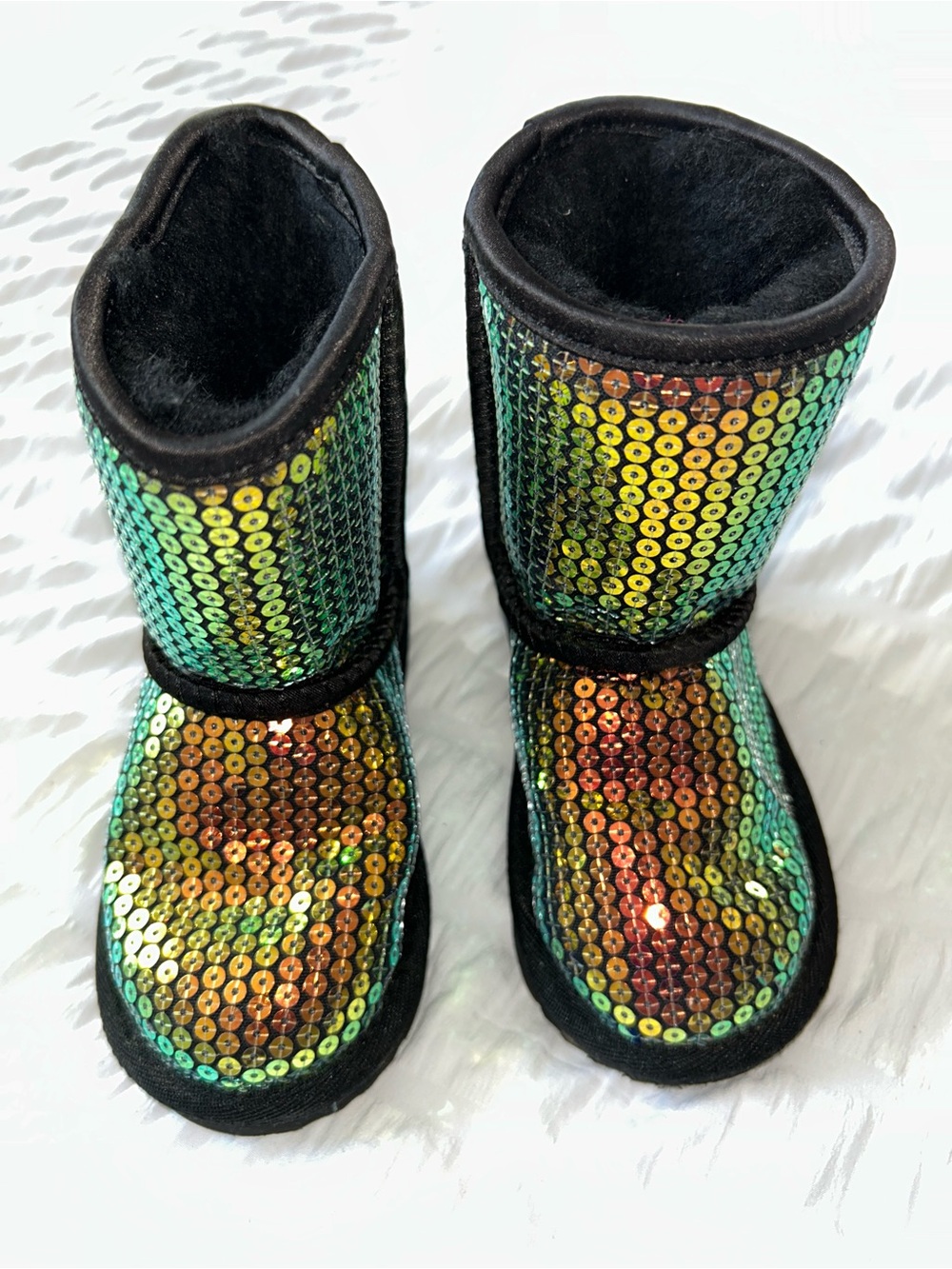 UGG Boots Toddler Girls 7 Classic II Stellar Black with Iridescent Sequins